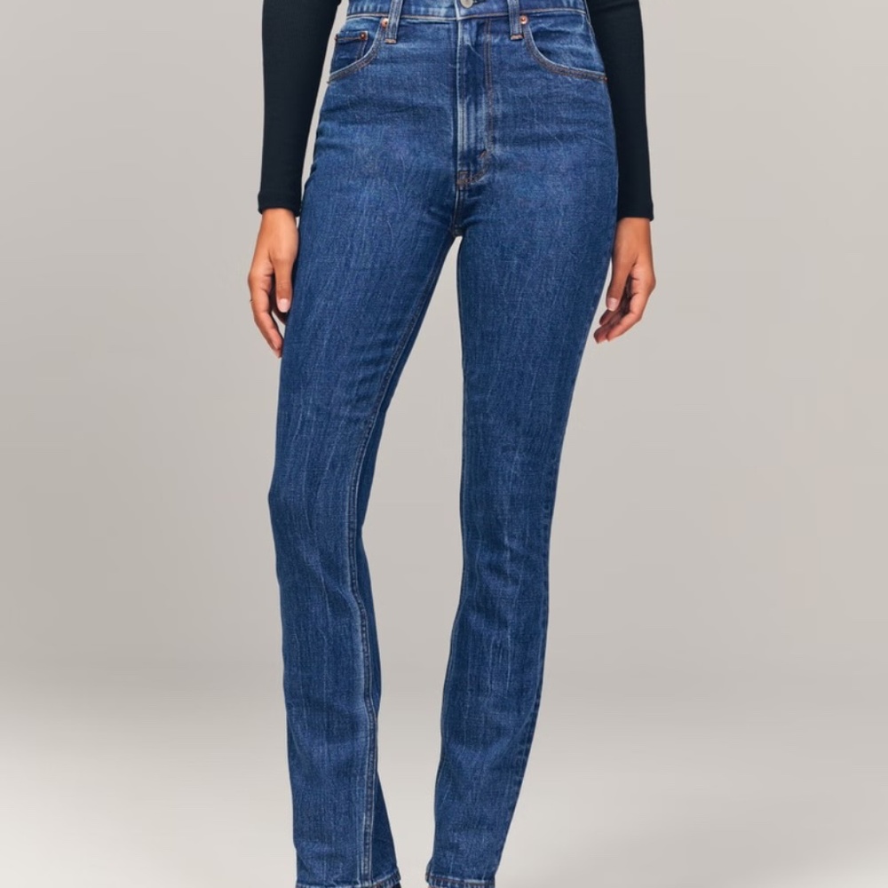 JEANS - Picture 2 of 5